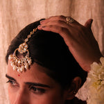 Load image into Gallery viewer, Dhami Maangtika