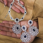 Load image into Gallery viewer, Iris necklace