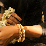 Load image into Gallery viewer, Shubhra Bangles
