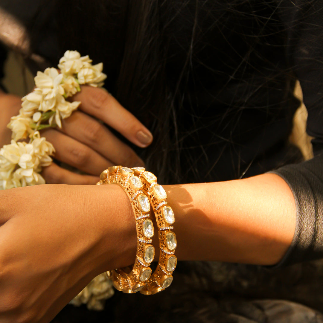 Shubhra Bangles