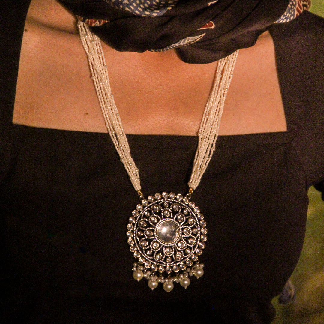 Madhura Necklace