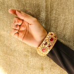 Load image into Gallery viewer, Abhigya Bangles

