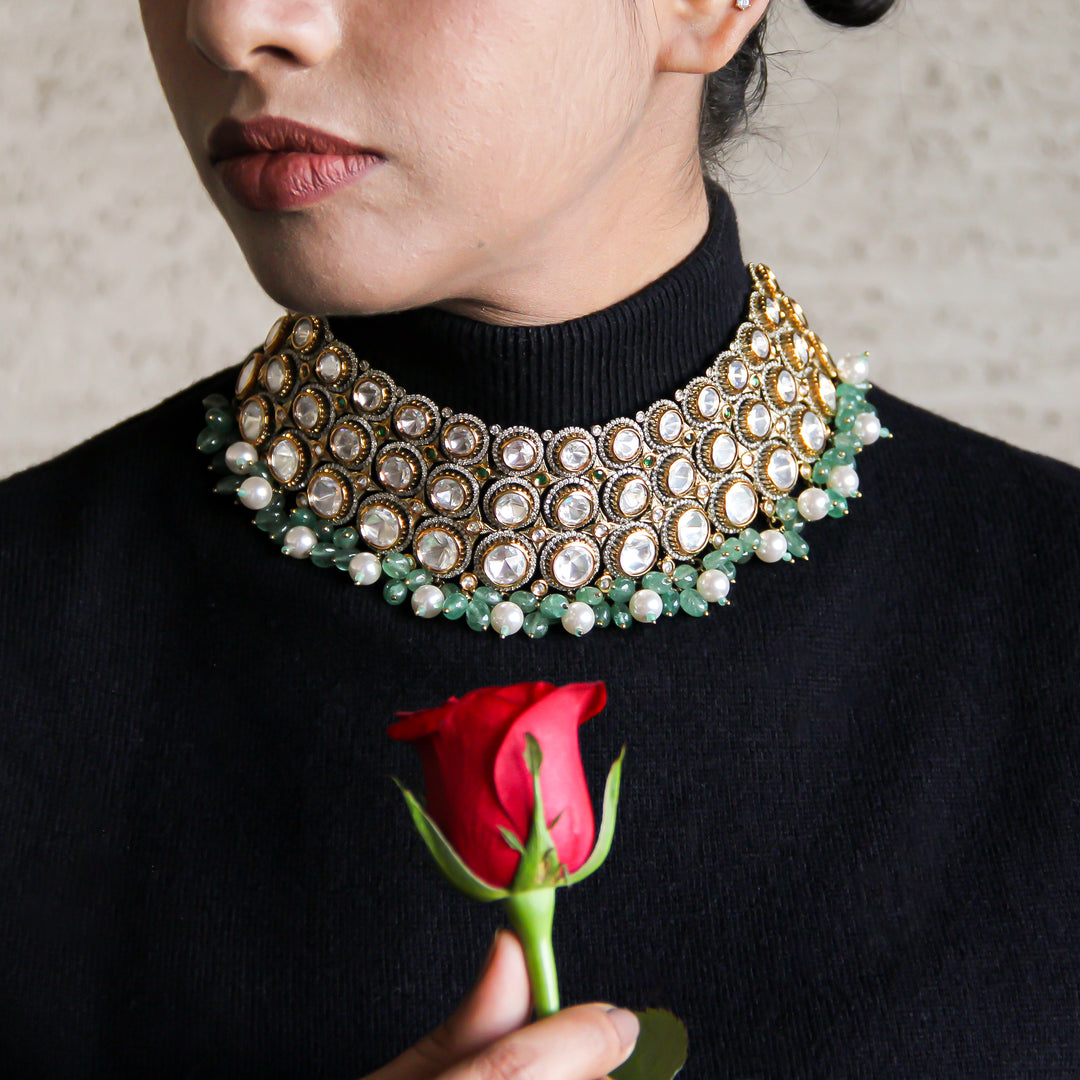 Charu Pushp Necklace