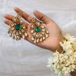 Load image into Gallery viewer, Jade earrings
