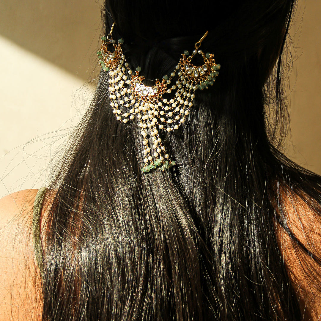 Varnika Hairflowers