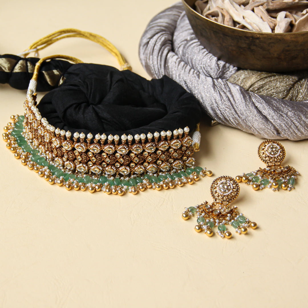 Itya Necklace