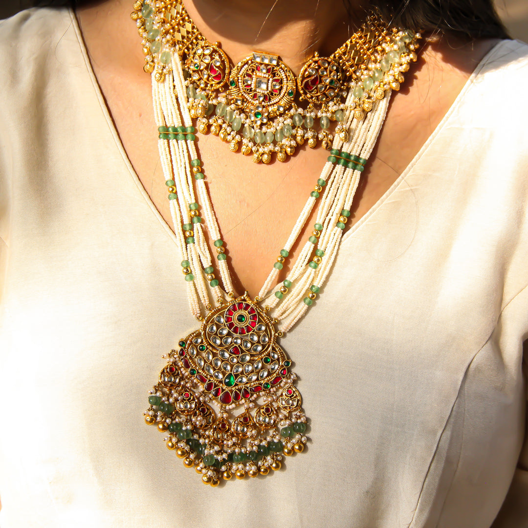 Angira Choker Set