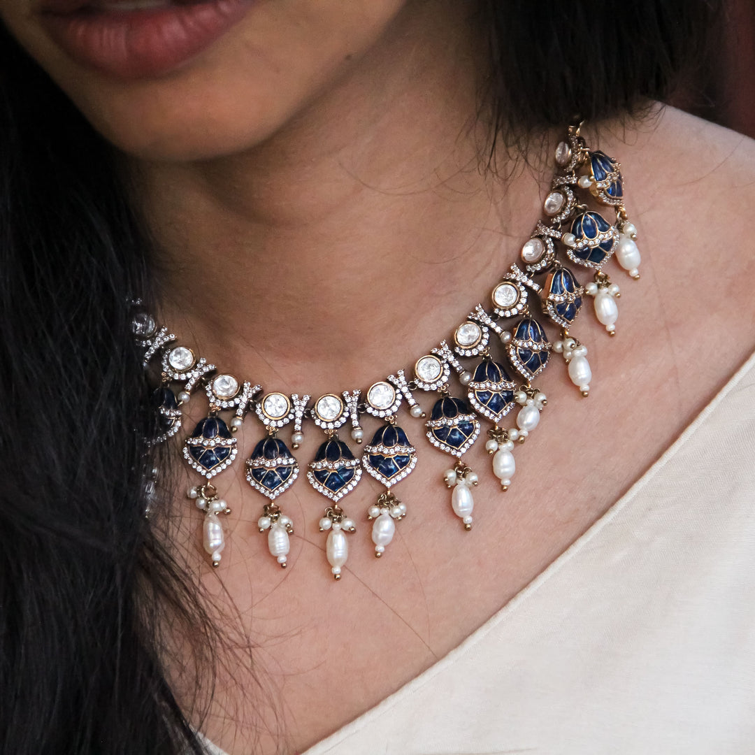 Vasu Necklace