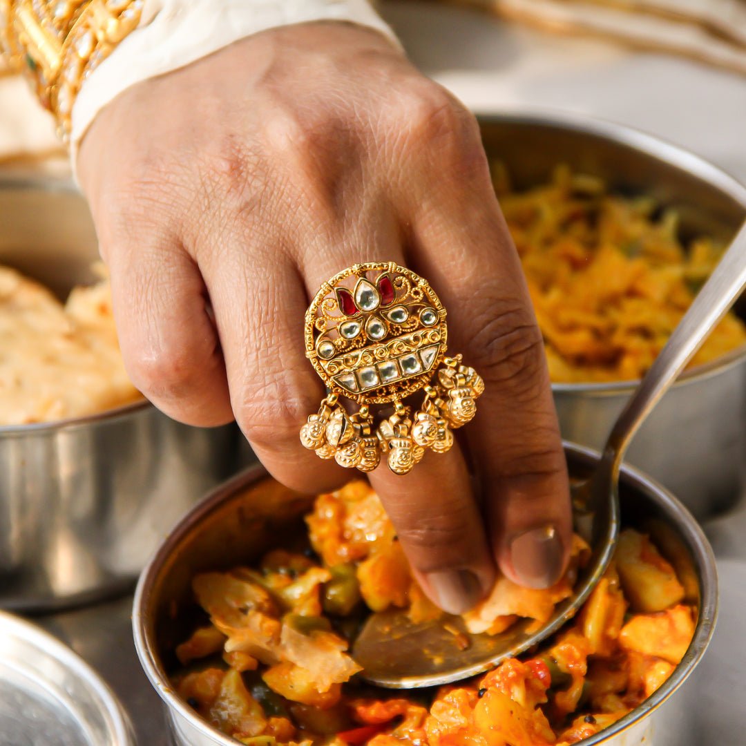 Mohi Padma and Hasti Ring