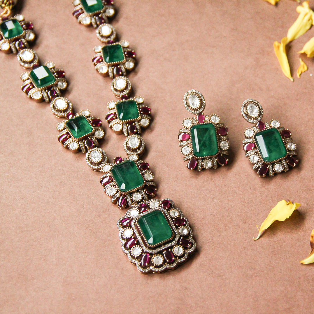 Nihaar Necklace