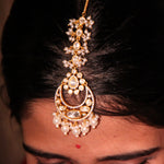 Load image into Gallery viewer, Advaita Maangtika
