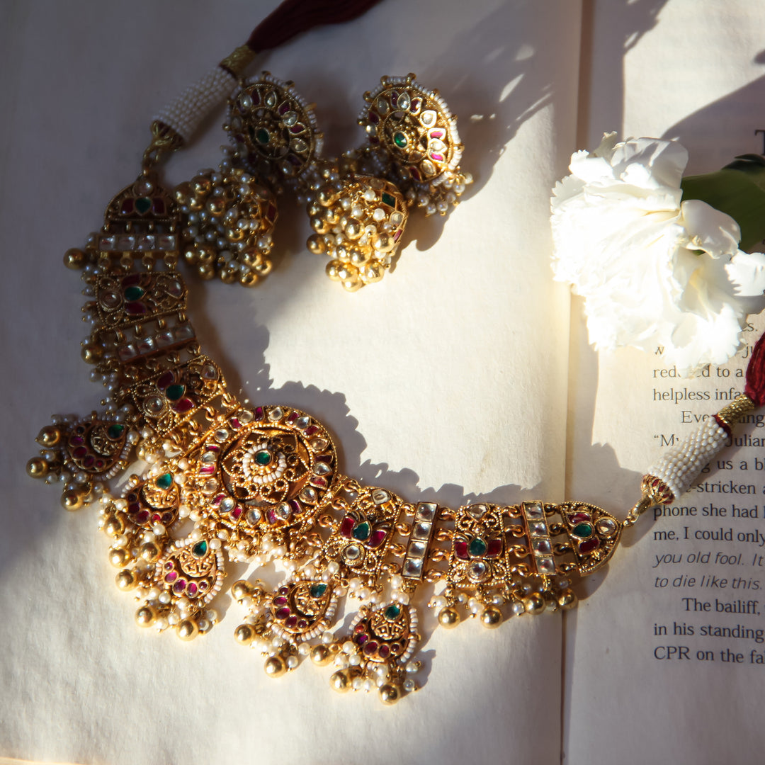 Sunheri Necklace
