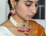 Load image into Gallery viewer, Vedati Necklace Set and Maangtika
