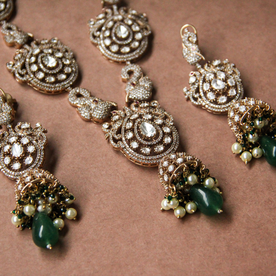 Sarayi Necklace