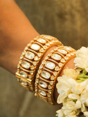 Saru Bangles