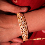 Load image into Gallery viewer, Vanhi Bracelet

