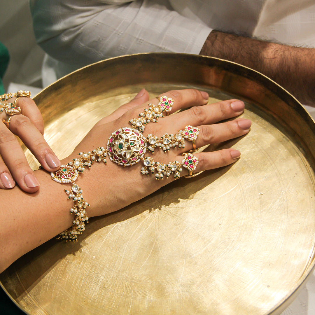 gatha hathphool
