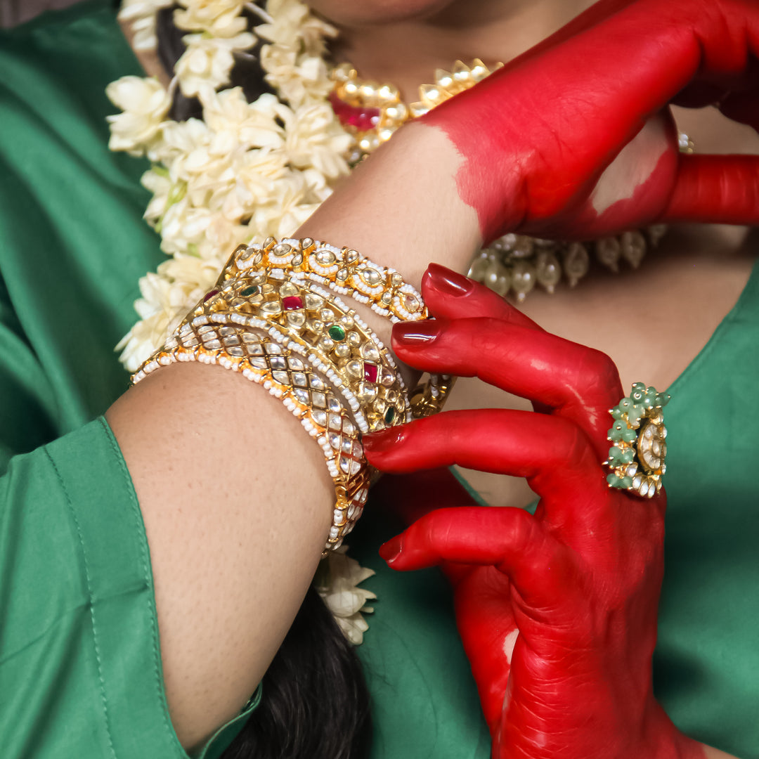 Vidhi Bangle Set