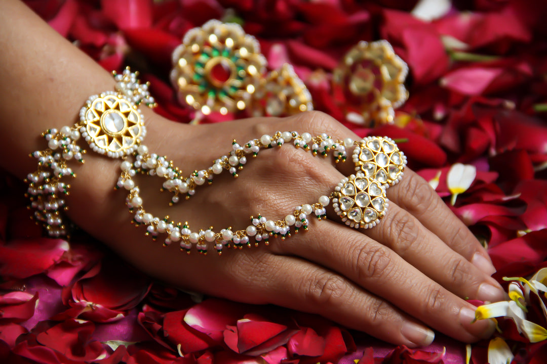 Kashi Hathphool