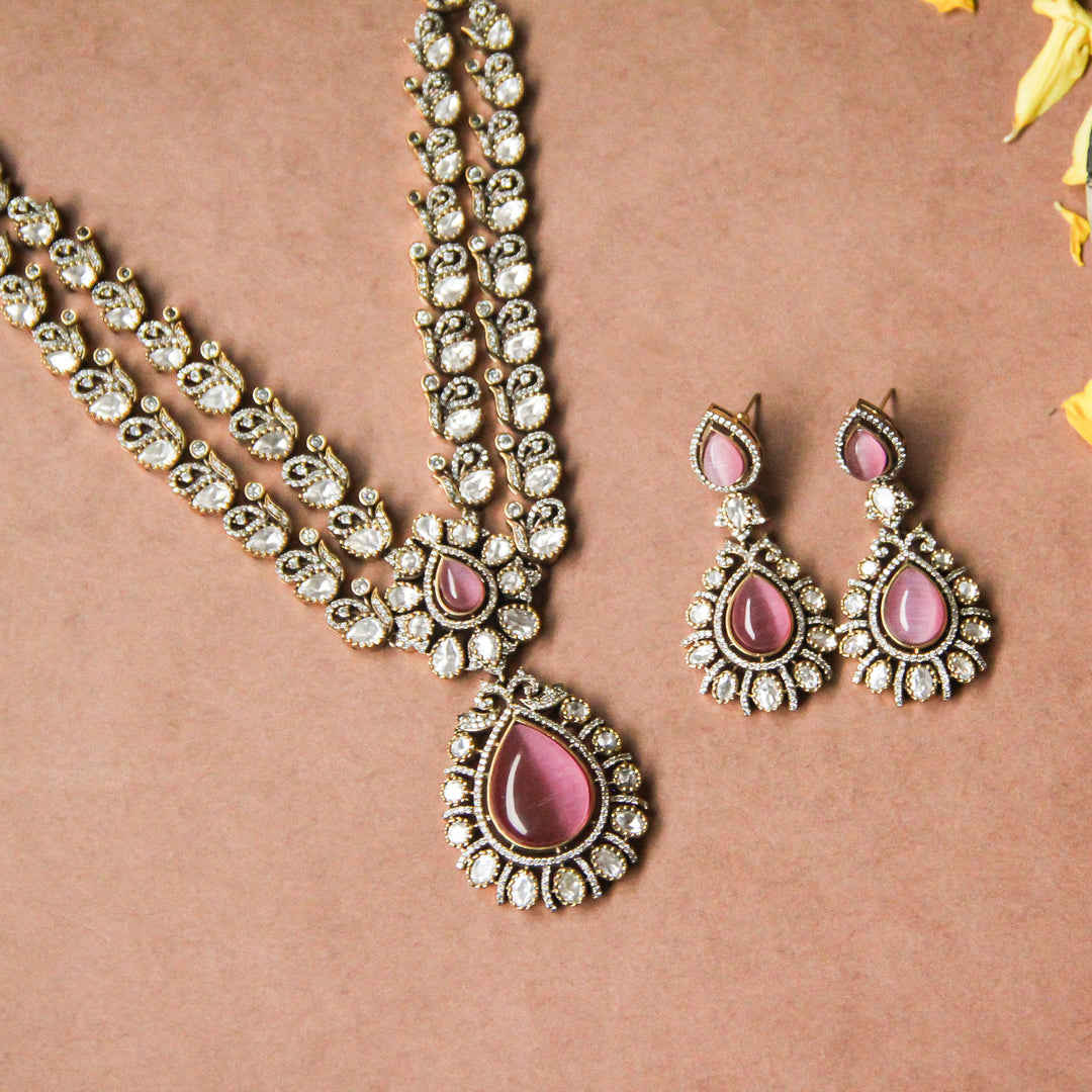 Chandara Necklace