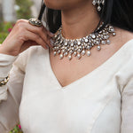 Load image into Gallery viewer, Revati Necklace Set
