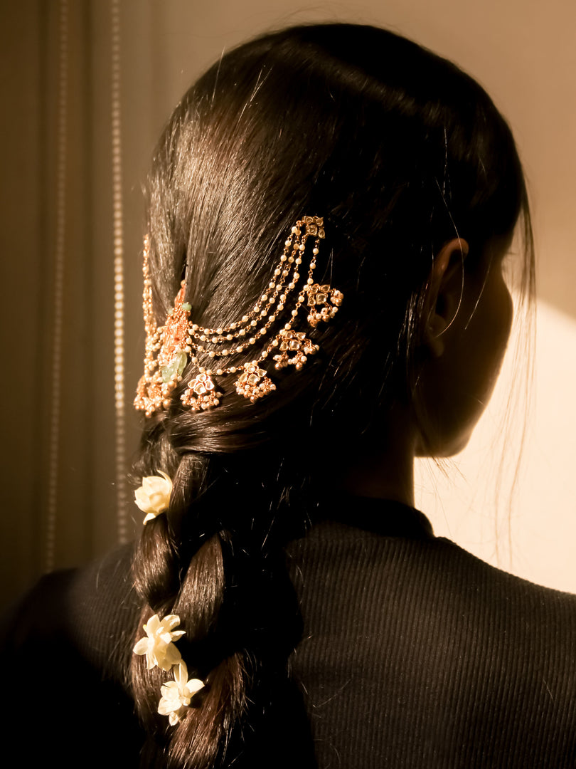 Vayu Hairflowers