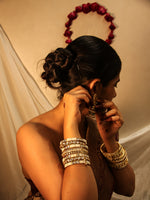 Load image into Gallery viewer, Saarthi Chuda Set
