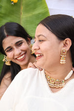 Load image into Gallery viewer, Deepa Kalgi Necklace
