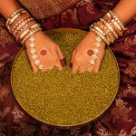 Load image into Gallery viewer, Vivita Chuda Set &amp; Hathphool
