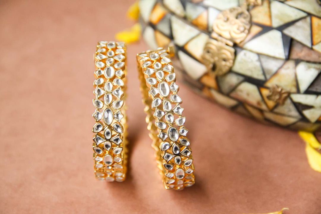 Aahana Bangles