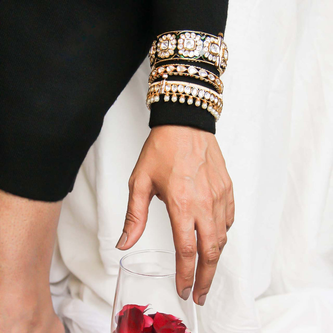 Mandira Bangle Set