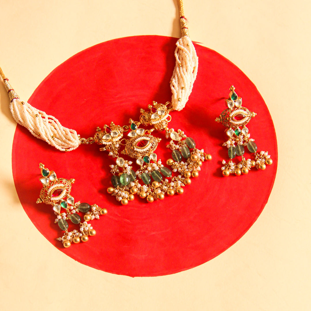 Siya nyaari Necklace