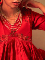 Load image into Gallery viewer, Leher Necklace
