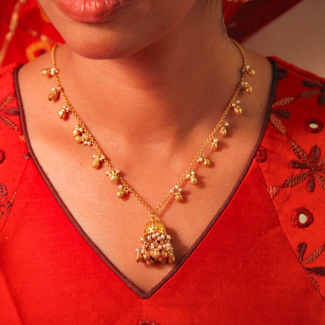 Maneeka Necklace