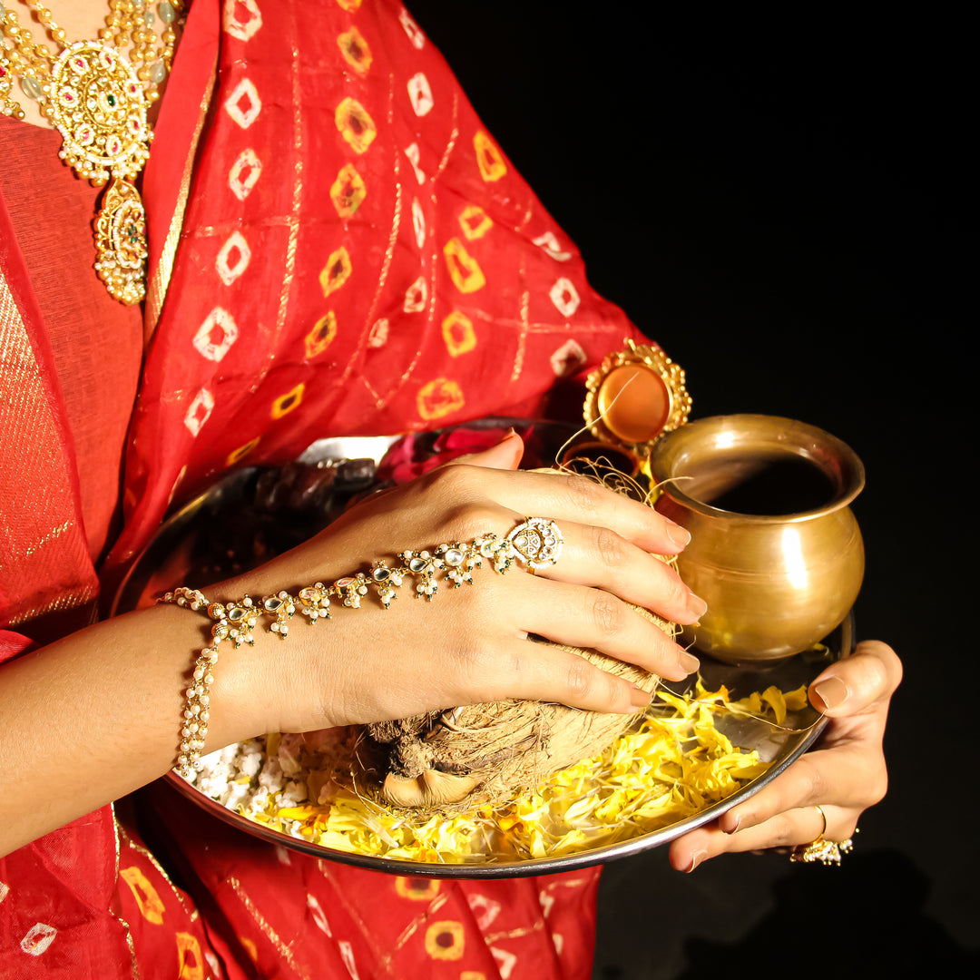 Ashmi Hathphool Pair