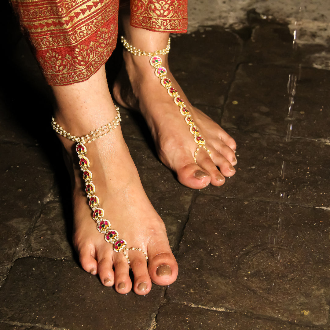 Vishakha Feetflowers