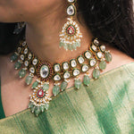 Load image into Gallery viewer, Sarmishtha Necklace
