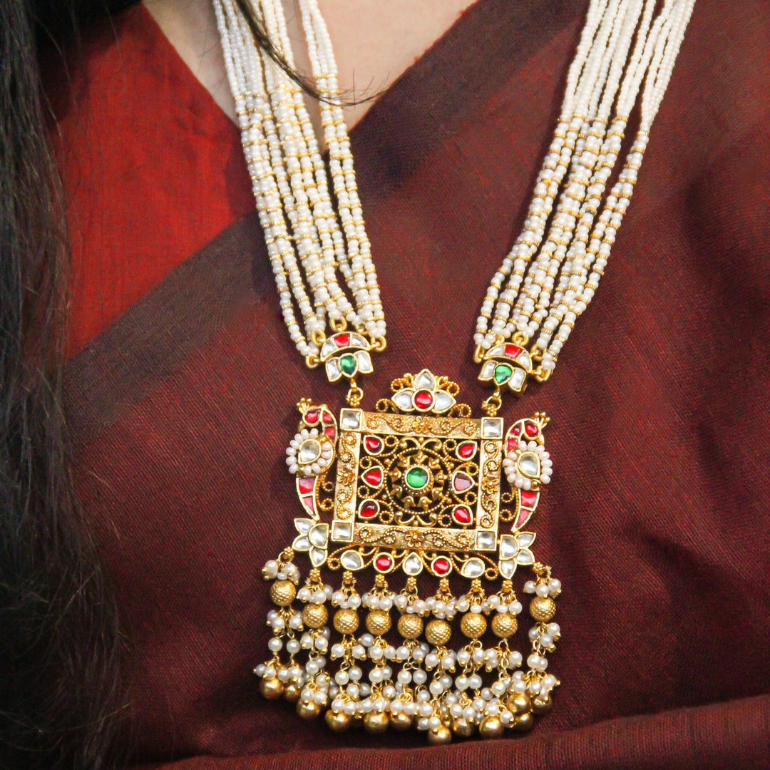 MadhuKamini Necklace