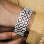 Load image into Gallery viewer, Daisy Bracelet
