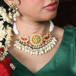 Load image into Gallery viewer, Saaj Kundan Set
