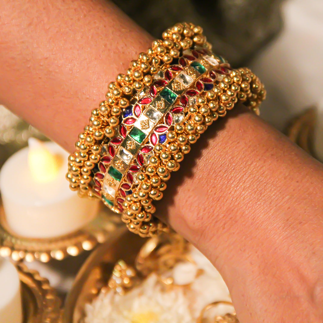 Dhanishtha Kada